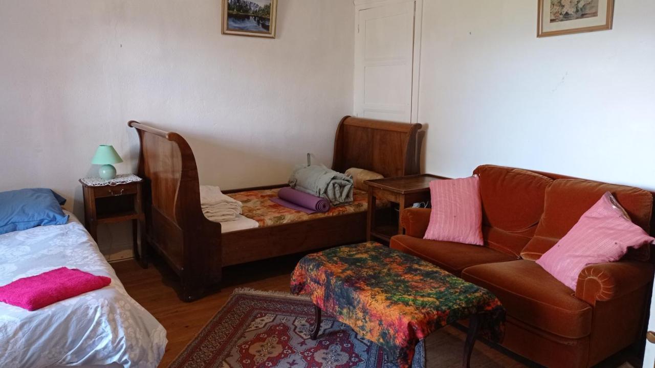 Le Genevray Bed & Breakfast La Mure  Bagian luar foto